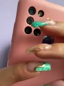 hannahb-e online show from 6, 2, 2025