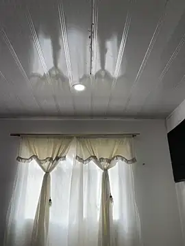 hannahb-e online show from 24, 9, 2025