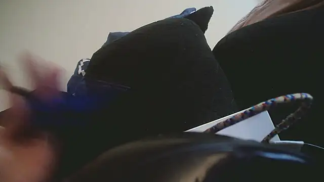 EXOTICLEXXXI online show from 17, 4, 2026