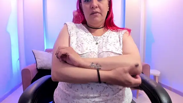 Sammy owens  online show from 4, 10, 2025