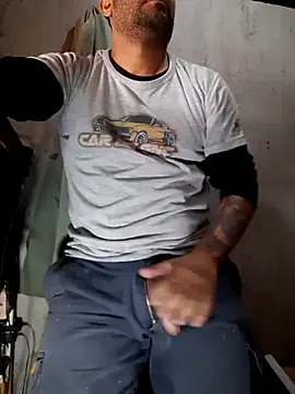 Snapshot of hecwil8 chatting on 28, 5, 2026 hecwil8 online show from 28, 5, 2026