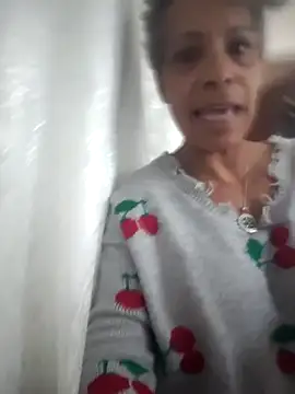 CeceilaMoon online show from 8, 4, 2026