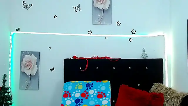 Snapshot of AngeDrty chatting on 22, 12, 2024 AngeDrty online show from 22, 12, 2024