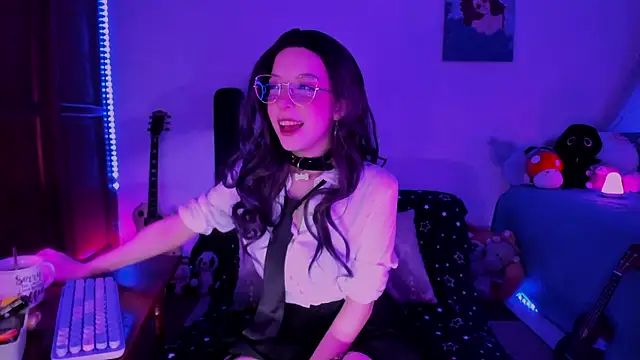 bluelen online show from 7, 3, 2025