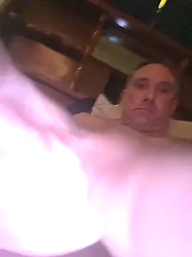 LIQRLOVR online show from 28, 2, 2026