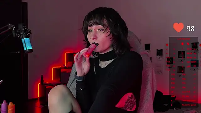 Snapshot of deadlysweet chatting on 2, 3, 2025 deadlysweet online show from 2, 3, 2025