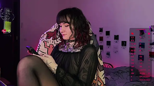 Snapshot of deadlysweet chatting on 14, 9, 2025 deadlysweet online show from 14, 9, 2025