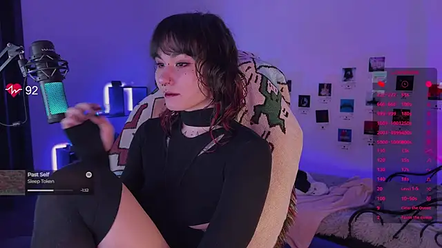 Snapshot of deadlysweet chatting on 4, 11, 2025 deadlysweet online show from 4, 11, 2025