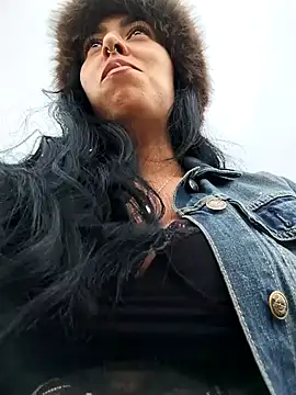 Emily Wane online show from 16, 2, 2026