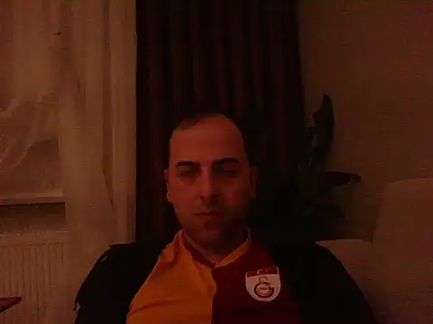 Snapshot of Yldrmm_9553 chatting on 1, 5, 2026 Yldrmm 9553 online show from 1, 5, 2026