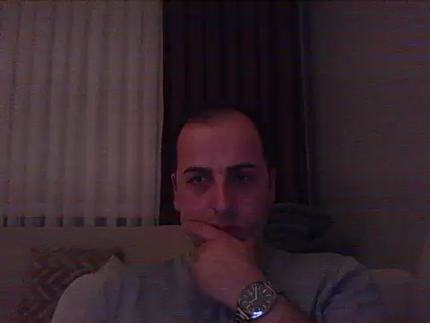 Snapshot of Yldrmm_9553 chatting on 11, 6, 2026 Yldrmm 9553 online show from 11, 6, 2026