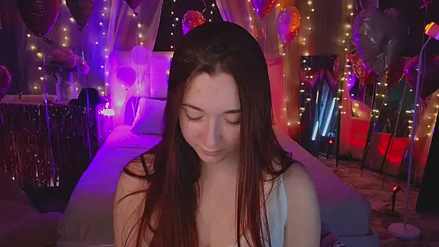 YasmineWest online show from 12, 2, 2026