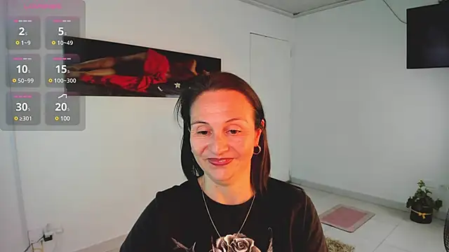 lollita 23  online show from 21, 1, 2025