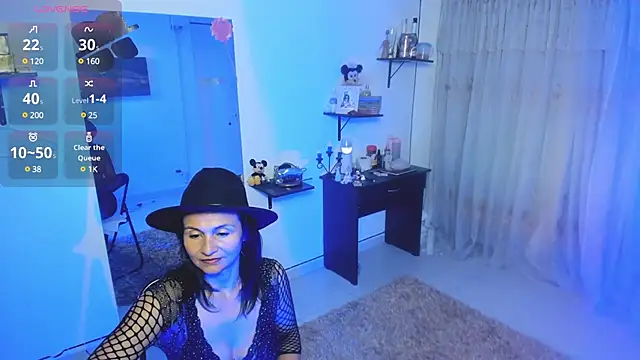 lollita 23  online show from 18, 2, 2025