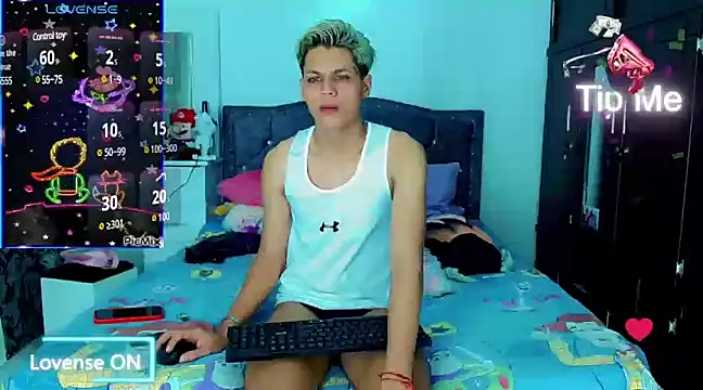 Liamscott  online show from 20, 2, 2025