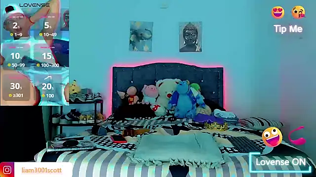 Liamscott  online show from 1, 12, 2025