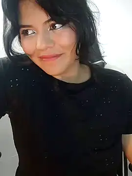 Snapshot of JulianaCastillo chatting on 20, 12, 2024 JulianaCastillo online show from 20, 12, 2024