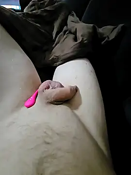 Snapshot of Nakeddriver1and-Wife chatting on 28, 11, 2025 Nakeddriver1and-Wife online show from 28, 11, 2025