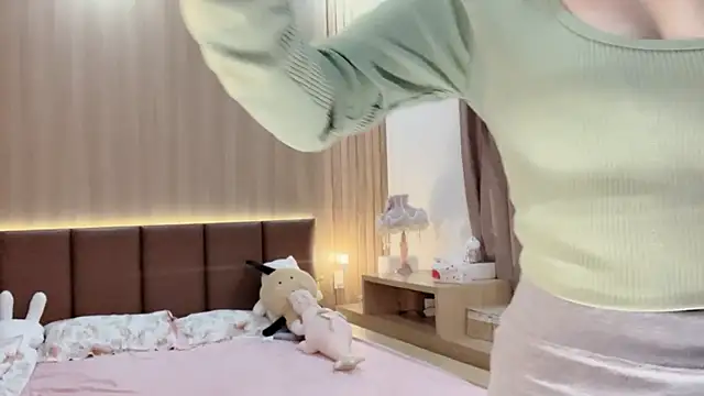 Jennie Spa online show from 30, 12, 2024