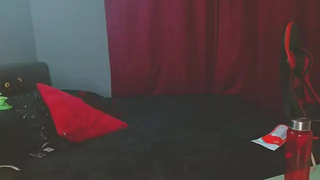 Noamartin  online show from 17, 1, 2025