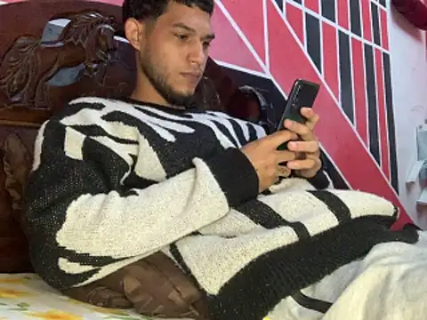 tanned boy online show from 12, 4, 2026