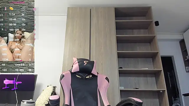 Megan Ros online show from 27, 10, 2025