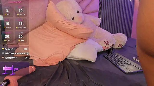 Alisse Miller online show from 24, 2, 2025