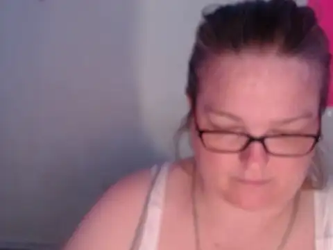 SexyWhiteChocolate online show from 28, 9, 2025