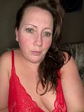 xsexycurvymilf online show from 27, 2, 2025
