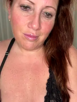 xsexycurvymilf online show from 15, 12, 2025