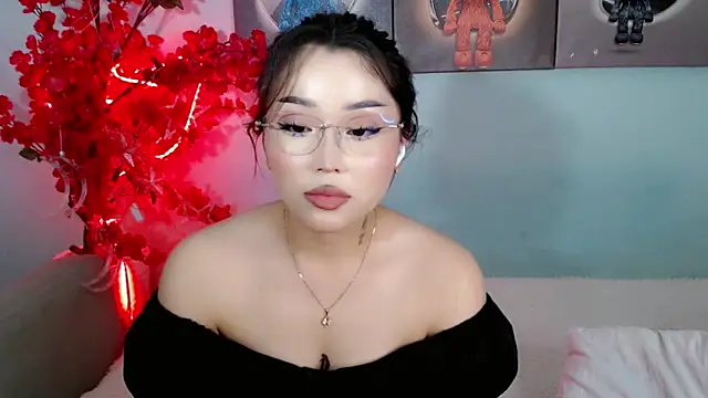 Snapshot of ichiben chatting on 29, 4, 2026 ichiben online show from 29, 4, 2026