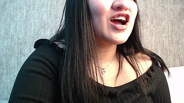Snapshot of dannarossy_ chatting on 6, 12, 2024 dannarossy online show from 6, 12, 2024