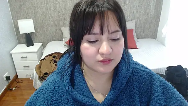 Snapshot of dannarossy_ chatting on 17, 1, 2025 dannarossy online show from 17, 1, 2025