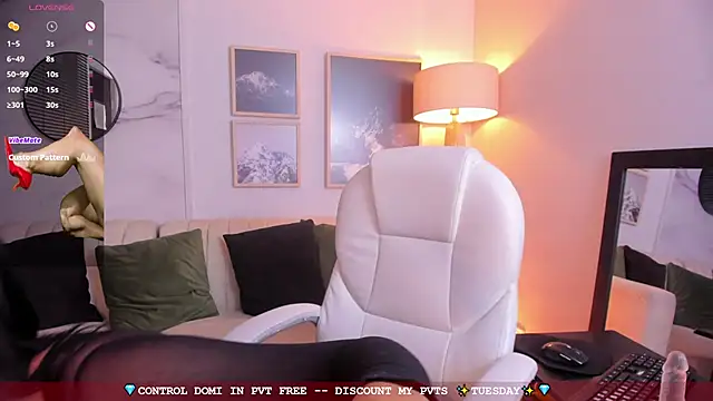 kira moon   online show from 29, 1, 2025