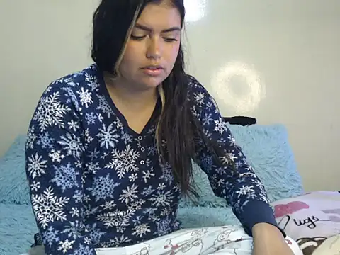 sweetkitty 16 online show from 15, 4, 2026