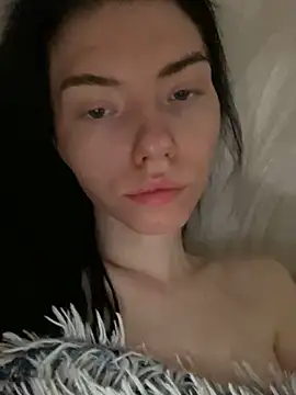 Lisaaa Alisa online show from 2, 3, 2025