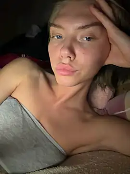 Lisaaa Alisa online show from 6, 7, 2026