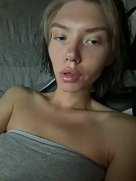 Lisaaa Alisa online show from 25, 7, 2026