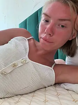 Lisaaa Alisa online show from 31, 7, 2026