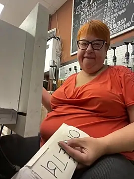 Snapshot of Klio5678 chatting on 29, 10, 2025 Klio5678 online show from 29, 10, 2025