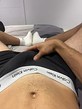 h0rnyguy001 online show from 30, 9, 2025