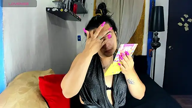 SARAMISHA online show from 21, 10, 2025