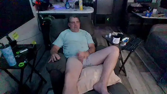 lateniter online show from 11, 4, 2026