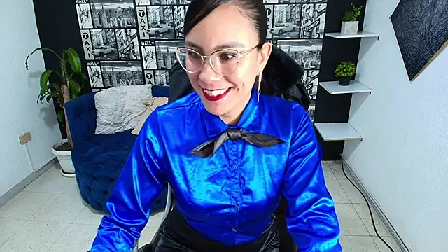 Snapshot of Agata-Moon chatting on 31, 10, 2025 Agata-Moon online show from 31, 10, 2025