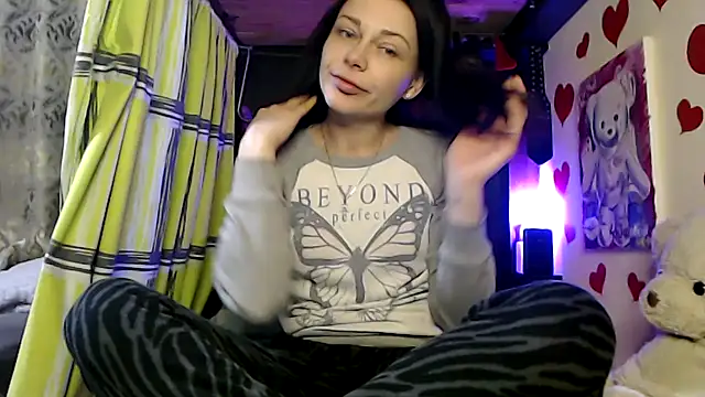 Snapshot of HarleyQuinn_69 chatting on 16, 1, 2025 HarleyQuinn 69 online show from 16, 1, 2025