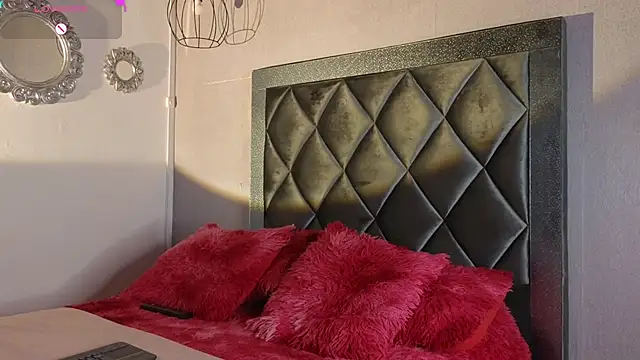 ashley brend online show from 21, 4, 2026