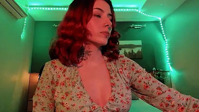 Snapshot of LiliJones_ chatting on 8, 1, 2025 LiliJones online show from 8, 1, 2025