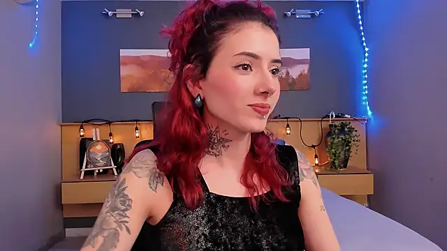 Snapshot of LiliJones_ chatting on 9, 1, 2025 LiliJones online show from 9, 1, 2025