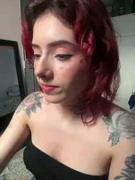 Snapshot of LiliJones_ chatting on 7, 2, 2025 LiliJones online show from 7, 2, 2025