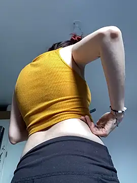 Snapshot of LiliJones_ chatting on 8, 2, 2025 LiliJones online show from 8, 2, 2025